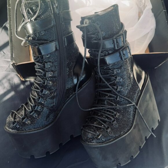Midnight Rhinestone Traitor Boots - US Size 6 & 7 - NEW IN BOX - Picture 3 of 14